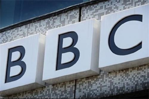 وزارت ارشاد تعلیق مجوز BBC در ایران را لغو کرد