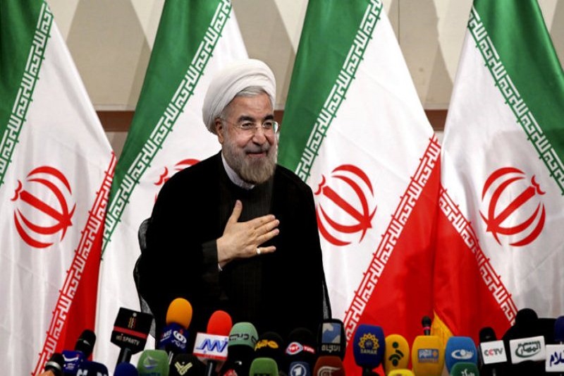 روحانی وارد غرب استان تهران شد