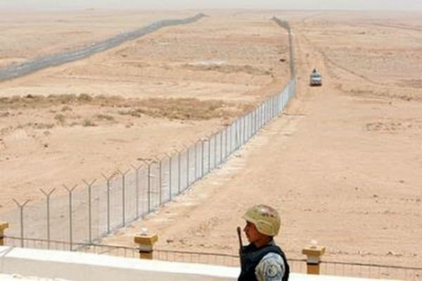 «جیزان» در تیررس موشک های «گراد»