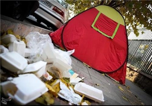 بی‌سرپناهی همراهان بیمار، تراژدی که زمستان - تابستان نمی‌شناسد + تصاویر 