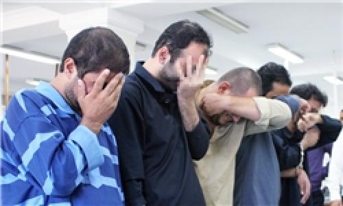 یک پرونده با ۳۰۰ شاکی