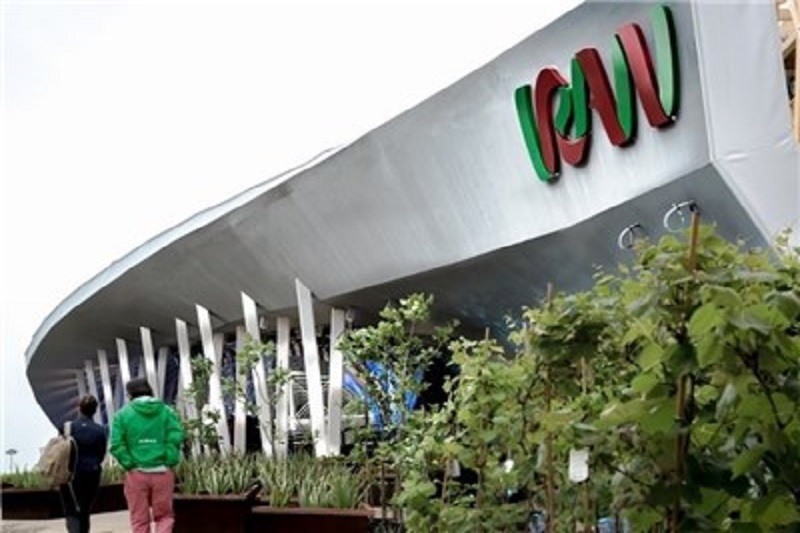 غرفه ایران در اکسپو میلان؛ ساپورت داریم اما لباس محلی نه + عکس