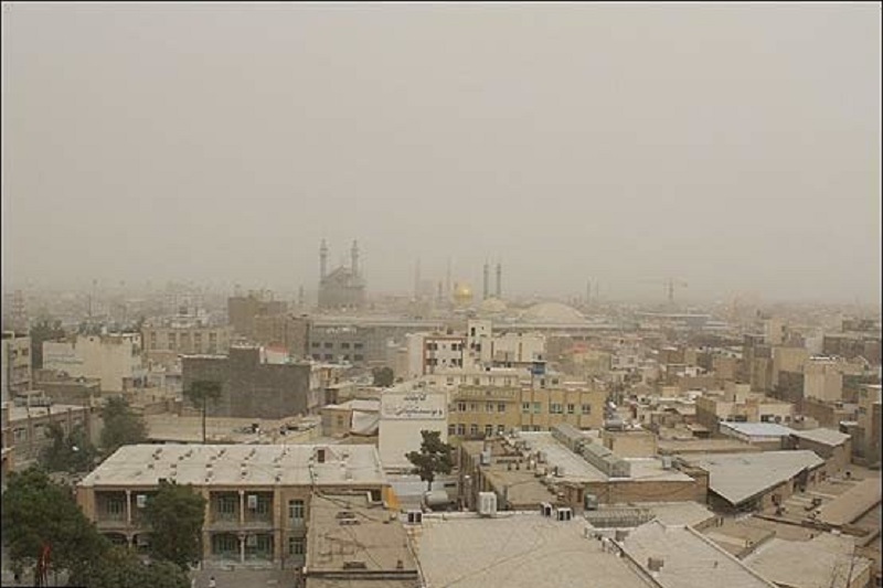 ریزگردهای نمکین قم را غیرقابل سکونت می‌کند