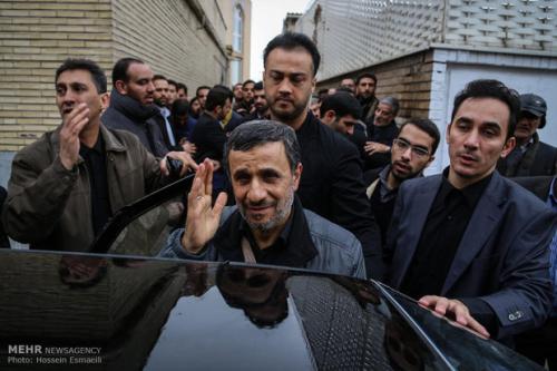 واکنش احمدی نژاد به صحبت های جنجالی احمدی مقدم